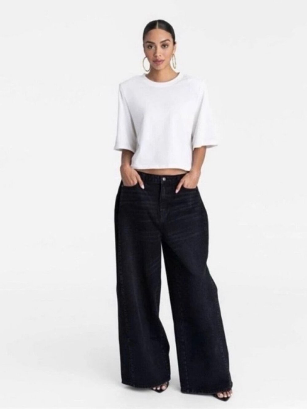 NWT Women's KBB by Kahlana Size 4 (30Wx31) Wide Leg Black Denim Jeans